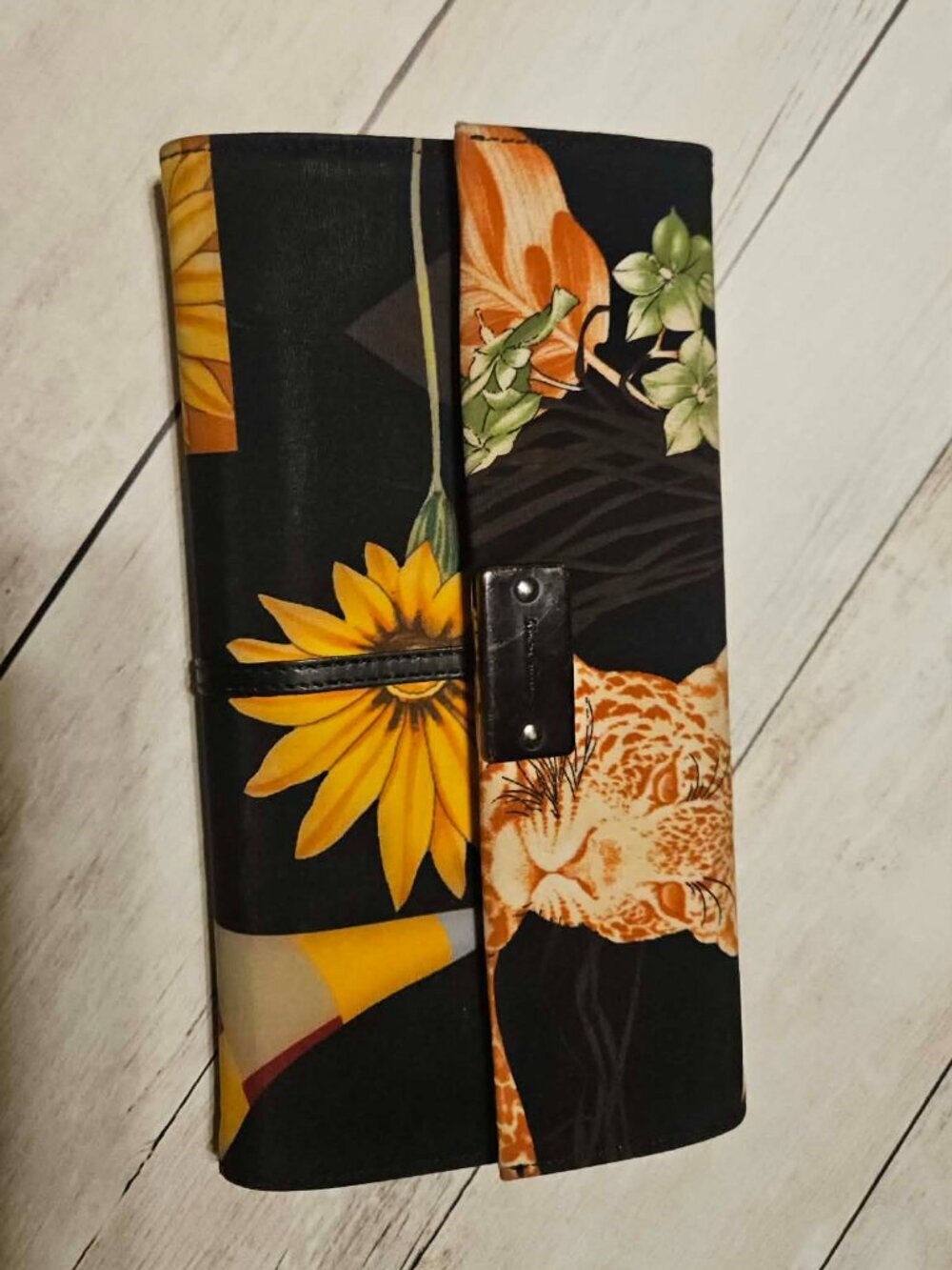 Salvatore Ferragamo Wallet in Fiera Carnival print